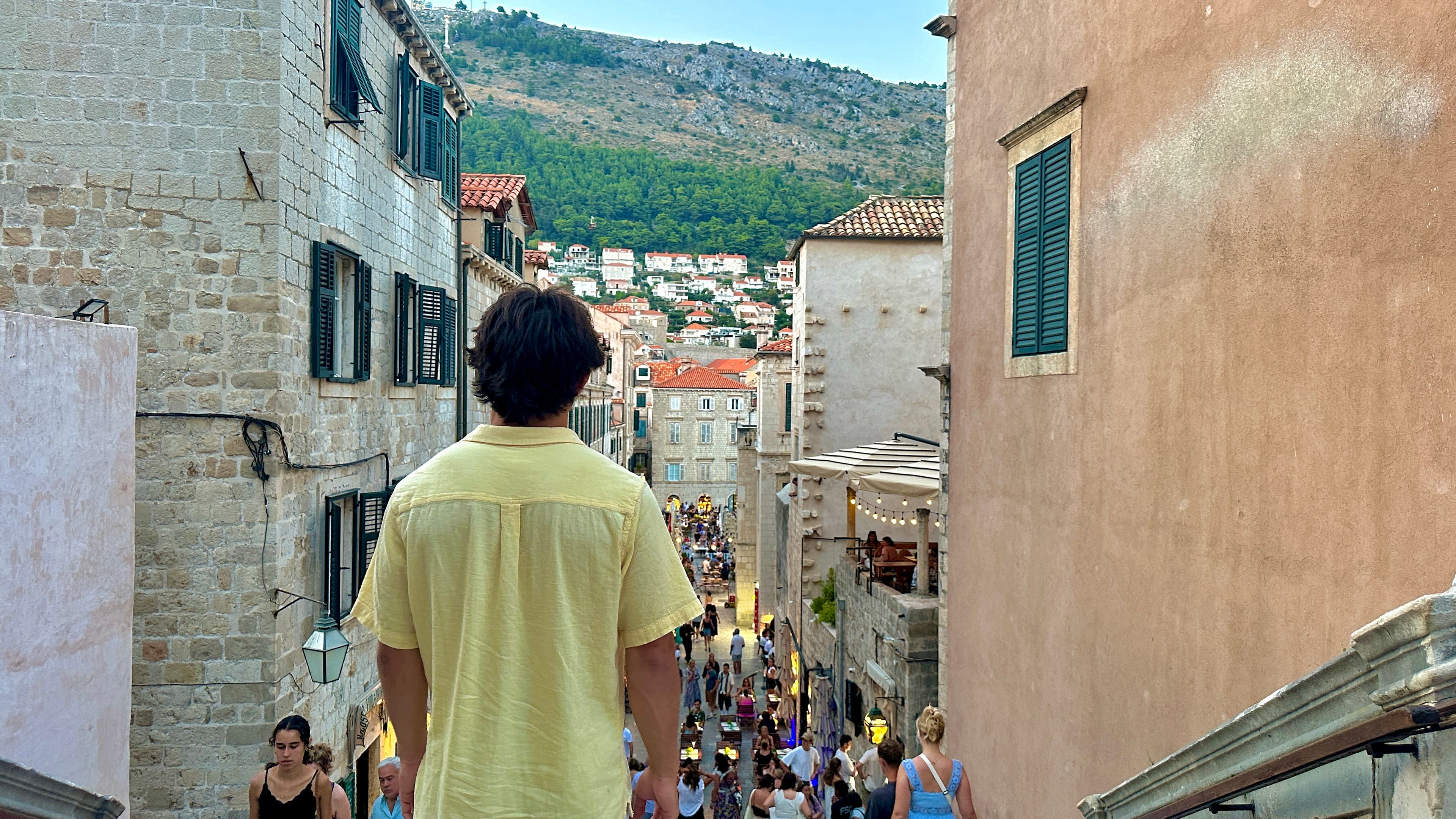 Split street life
